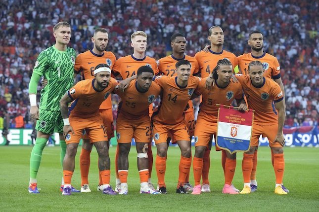 Belanda Comeback dan Lolos ke Semifinal