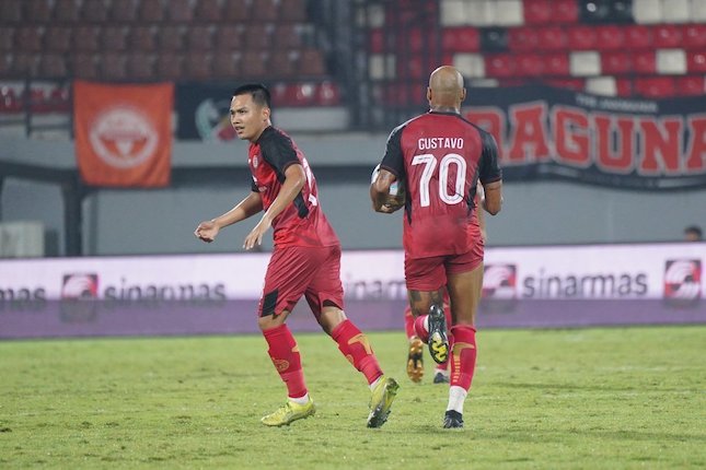 Keterangan Carlos Pena Keterangan Carlos Pena