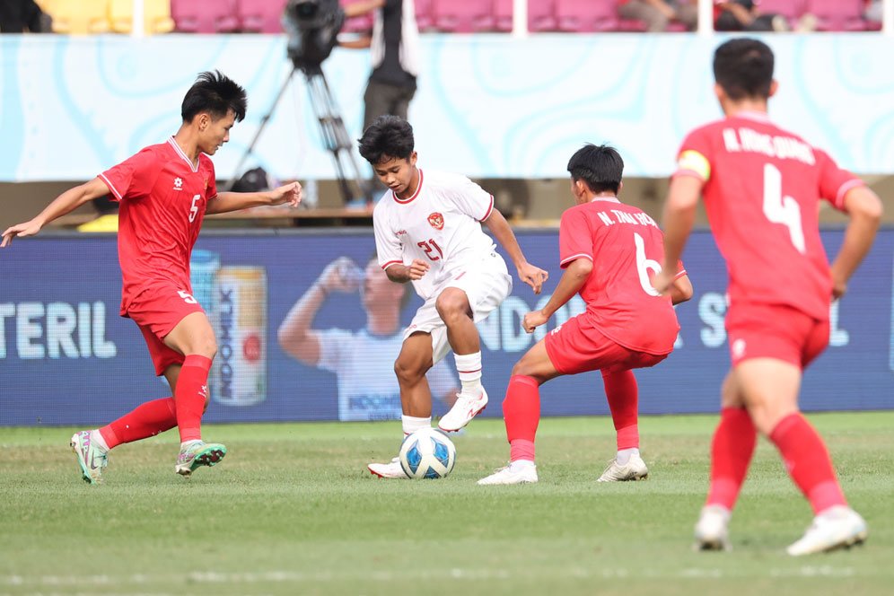 Seperti Roda yang Berputar, Vietnam Kini jadi Bulan-bulanan Timnas Indonesia di Berbagai Level Usia! Seperti Roda yang Berputar, Vietnam Kini jadi Bulan-bulanan Timnas Indonesia di Berbagai Level Usia!
