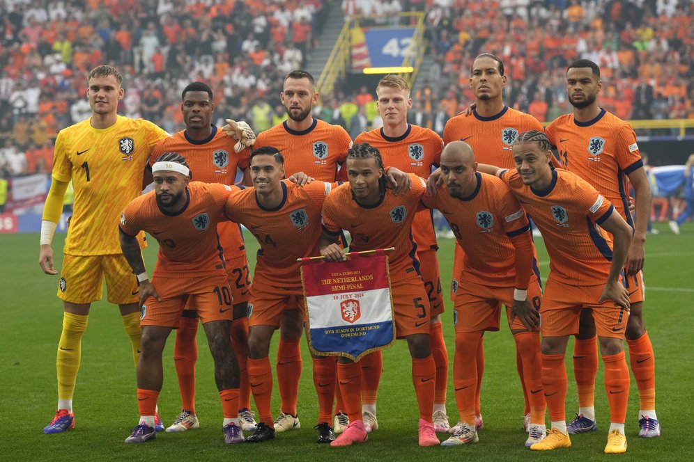 Rating Pemain Belanda Saat Dijegal Inggris di Semifinal Euro 2024: Apa Semua Main Jelek? Rating Pemain Belanda Saat Dijegal Inggris di Semifinal Euro 2024: Apa Semua Main Jelek?