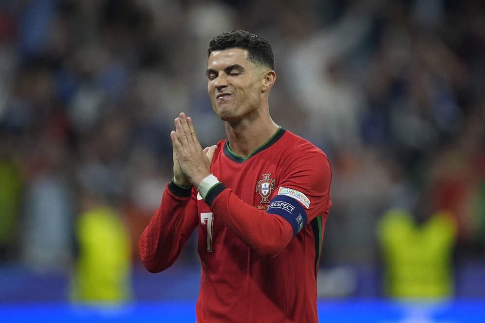 Berita Cristiano Ronaldo Selalu Menjual, Gagal Penalti Aja Jadi Konten Guinness World Records! Berita Cristiano Ronaldo Selalu Menjual, Gagal Penalti Aja Jadi Konten Guinness World Records!