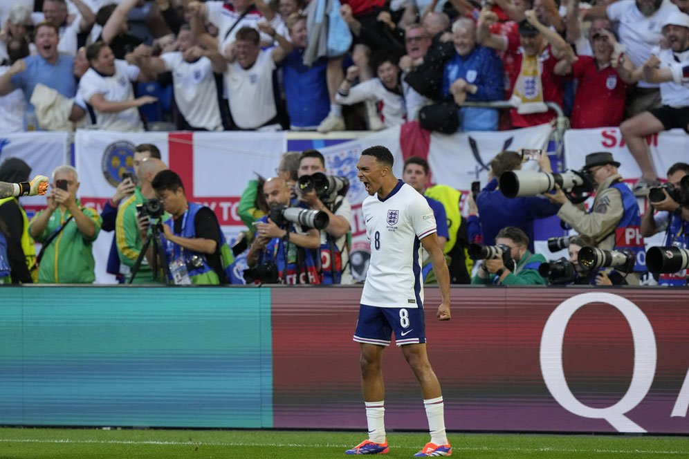 Kocak! Nunez Iseng Godain Trent Soal Isu Tranfernya Dari Liverpool ke Madrid Kocak! Nunez Iseng Godain Trent Soal Isu Tranfernya Dari Liverpool ke Madrid