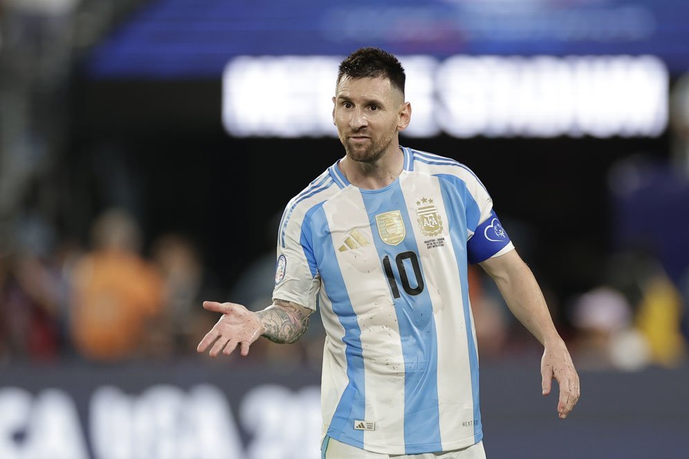 Cetak Gol Lawan Kanada, Lionel Messi Samai Rekor Berusia Lebih dari 60 Tahun Cetak Gol Lawan Kanada, Lionel Messi Samai Rekor Berusia Lebih dari 60 Tahun