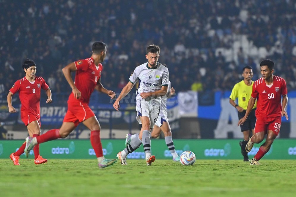 Prediksi Starting XI Persib Bandung Saat Jamu PSBS Biak: Siapa 2 Pemain Asing yang Dicadangkan? Prediksi Starting XI Persib Bandung Saat Jamu PSBS Biak: Siapa 2 Pemain Asing yang Dicadangkan?