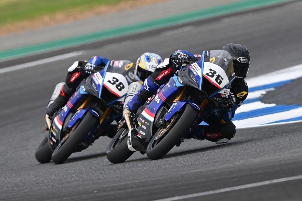 Tim Yamaha Racing Indonesia Optimistis Raih Kemenangan di ARRC Mandalika 2024 Tim Yamaha Racing Indonesia Optimistis Raih Kemenangan di ARRC Mandalika 2024