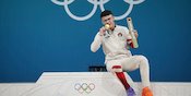 Sepatu Beda Warna nan Nyentrik Rizki Juniansyah Pengantar Menuju Medali Emas Olimpiade 2024 Sepatu Beda Warna nan Nyentrik Rizki Juniansyah Pengantar Menuju Medali Emas Olimpiade 2024