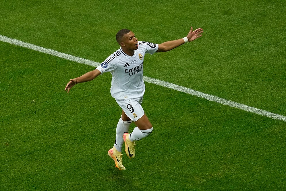 Madrid Bungkam Atalanta, Ancelotti Puji Kerja Keras Mbappe