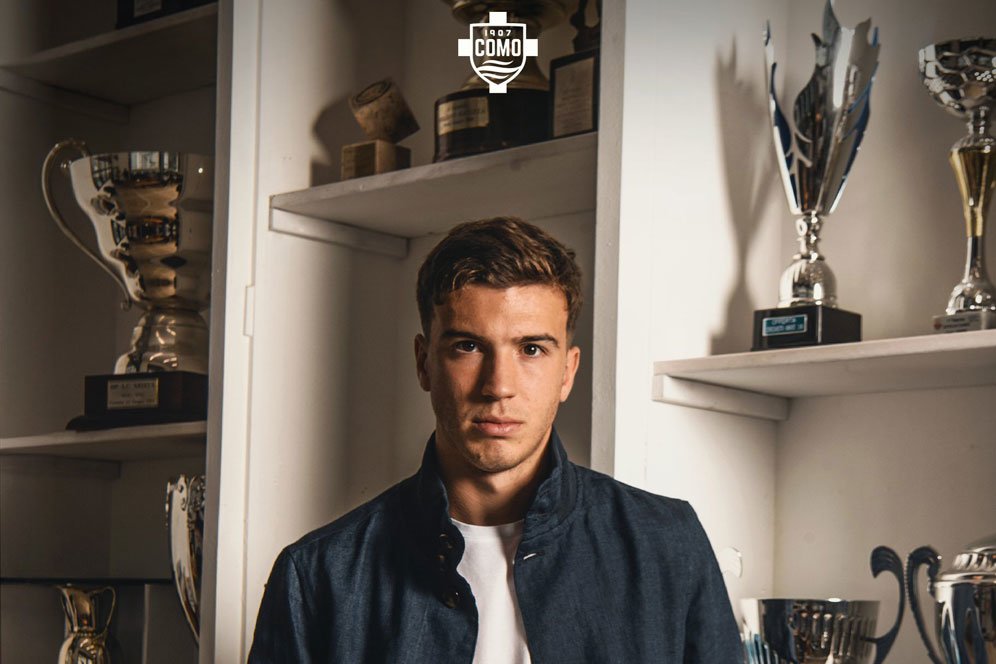 Resmi, Maximo Perrone Boyongan dari Man City ke Como 1907 Resmi, Maximo Perrone Boyongan dari Man City ke Como 1907