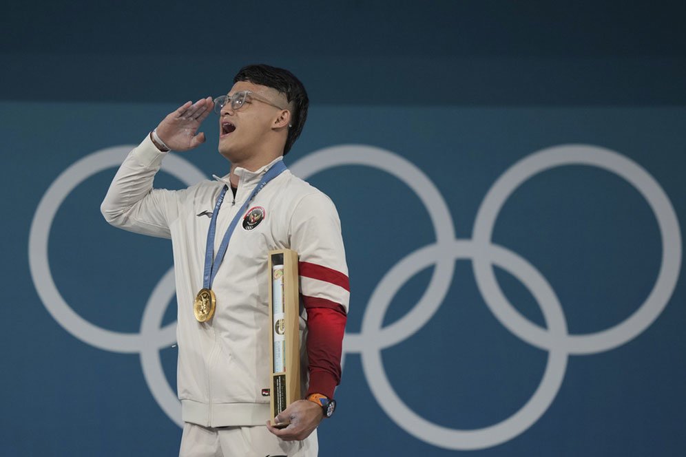 Reaksi Jokowi Soal Medali Emas Rizki Juniansyah di Olimpiade Paris 2024: Terima Kasih dan Selamat! Reaksi Jokowi Soal Medali Emas Rizki Juniansyah di Olimpiade Paris 2024: Terima Kasih dan Selamat!