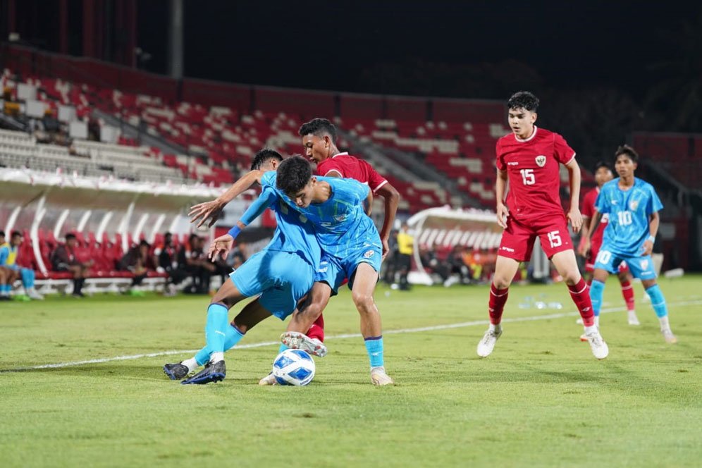 Nova Arianto Usai Timnas Indonesia U-17 Gasak India: Ada Beberapa Pemain yang Tinggi Hati dan Lupa Diri, Bisa Jadi Awal Kehancuran Nova Arianto Usai Timnas Indonesia U-17 Gasak India: Ada Beberapa Pemain yang Tinggi Hati dan Lupa Diri, Bisa Jadi Awal Kehancuran