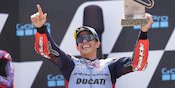 Marc Marquez Ngaku Kumpulkan Kru Repsol Honda Usai Menang Bareng Gresini di MotoGP Aragon Marc Marquez Ngaku Kumpulkan Kru Repsol Honda Usai Menang Bareng Gresini di MotoGP Aragon