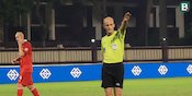 Kehadiran Wasit Asing Dinilai Bikin BRI Liga 1 2024/2025 Makin Kompetitif Kehadiran Wasit Asing Dinilai Bikin BRI Liga 1 2024/2025 Makin Kompetitif