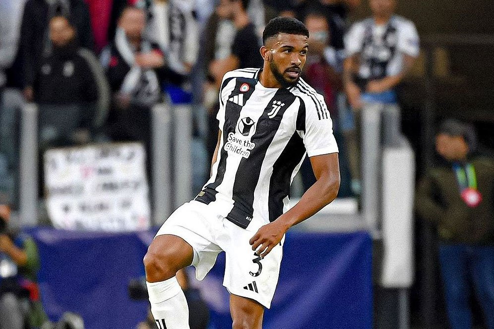 Bremer Cedera, Juventus Incar Bek Arsenal Sebagai Penggantinya