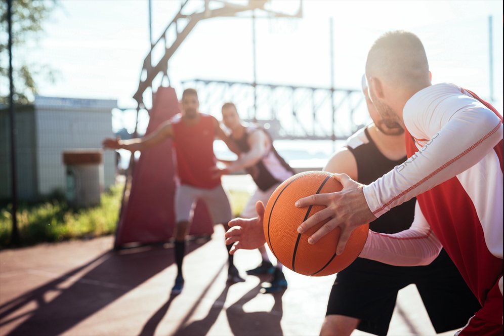 Macam-macam Passing dalam Basket: Mulai Chest Pass Hingga Skip Pass Macam-macam Passing dalam Basket: Mulai Chest Pass Hingga Skip Pass