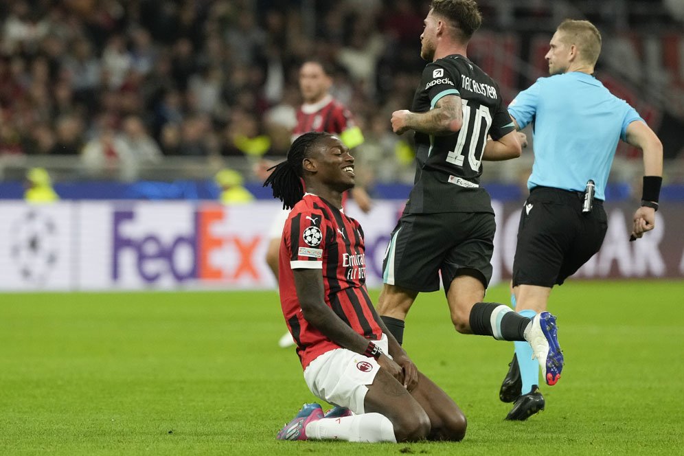 Milan Disikat Liverpool Karena Strategi Fonseca Dengan Mengandalkan Rafael Leao tak Berjalan Sesuai Rencana