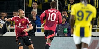 Fenerbahce vs MU: Aduh, Setan Merah Gagal Menang Lagi Fenerbahce vs MU: Aduh, Setan Merah Gagal Menang Lagi