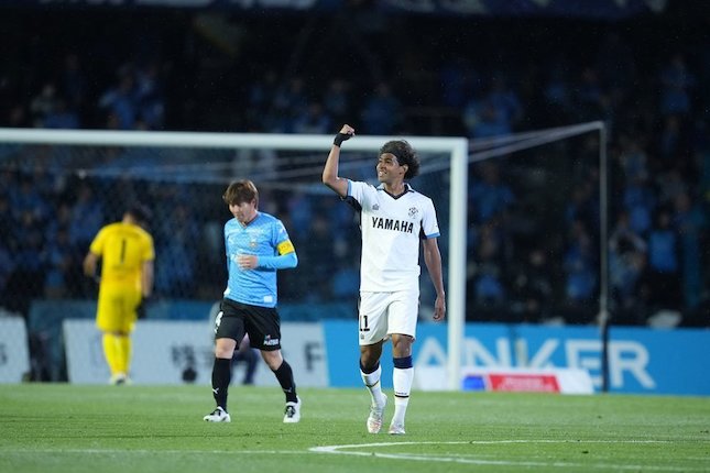 Kawasaki Frontale Bangkit, tapi Jubilo Iwata yang Menang Kawasaki Frontale Bangkit, tapi Jubilo Iwata yang Menang
