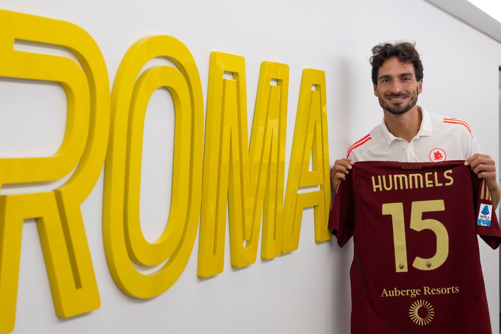 Debut Horor Mats Hummels di Roma: Baru 4 Menit, Langsung Gol Bunuh Diri, Kalah 1-5 Debut Horor Mats Hummels di Roma: Baru 4 Menit, Langsung Gol Bunuh Diri, Kalah 1-5