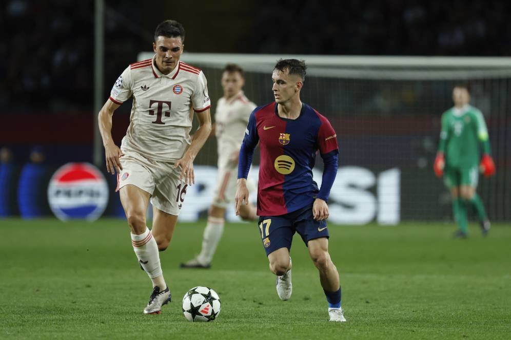 Menakar Untung-Rugi Barcelona Jika Berani Menjual Gelandang Bertahan Jebolan La Masia Ini