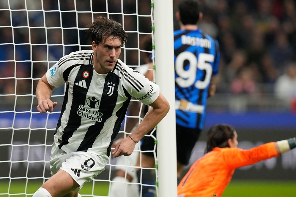 Pjanic Ingatkan Vlahovic: Jangan Jadi Penonton saat Seharusnya Kau Jadi Pemain Utama Pjanic Ingatkan Vlahovic: Jangan Jadi Penonton saat Seharusnya Kau Jadi Pemain Utama