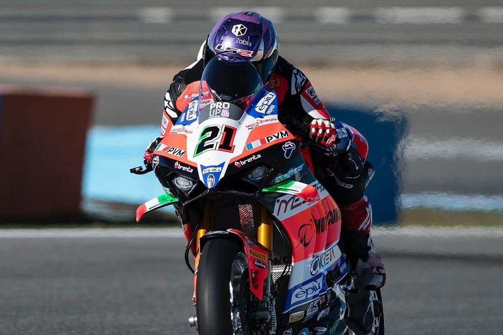 Hasil FP2 WorldSBK Spanyol 2024: Michael Ruben Rinaldi Ungguli Nicolo Bulega dan Danilo Petrucci Hasil FP2 WorldSBK Spanyol 2024: Michael Ruben Rinaldi Ungguli Nicolo Bulega dan Danilo Petrucci
