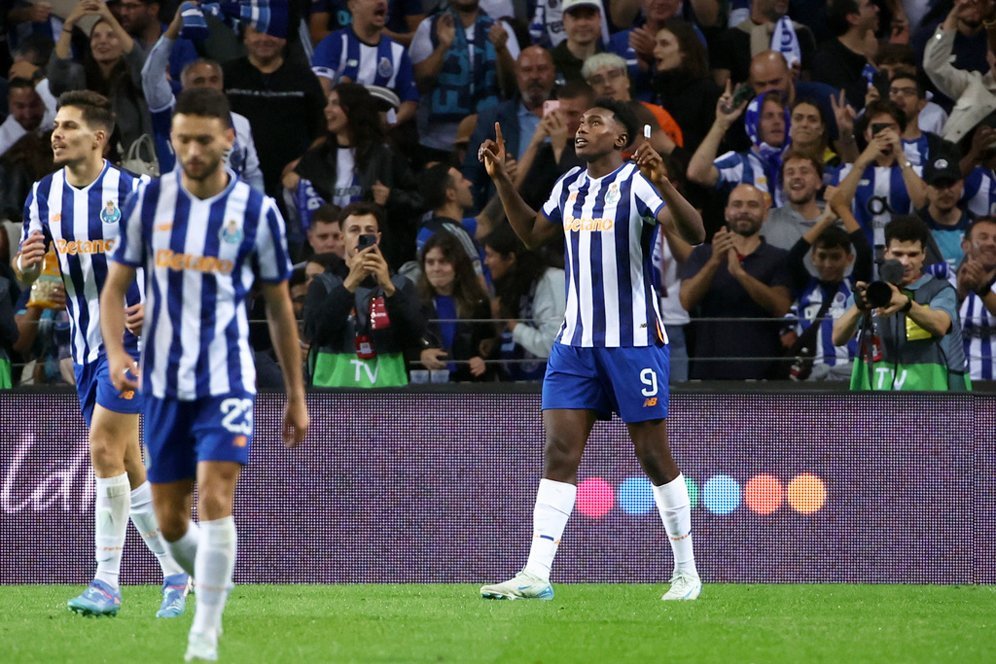 Bukan Gyokeres, MU Ingin Amankan Striker Liga Portugal Ini Bukan Gyokeres, MU Ingin Amankan Striker Liga Portugal Ini