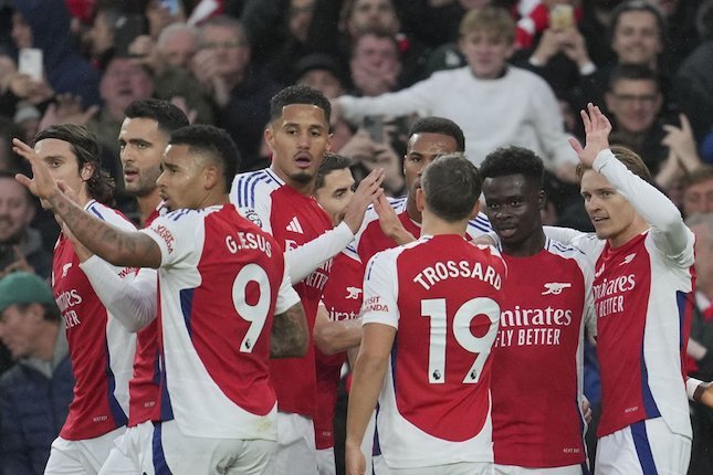 Lini Belakang Arsenal Lini Belakang Arsenal