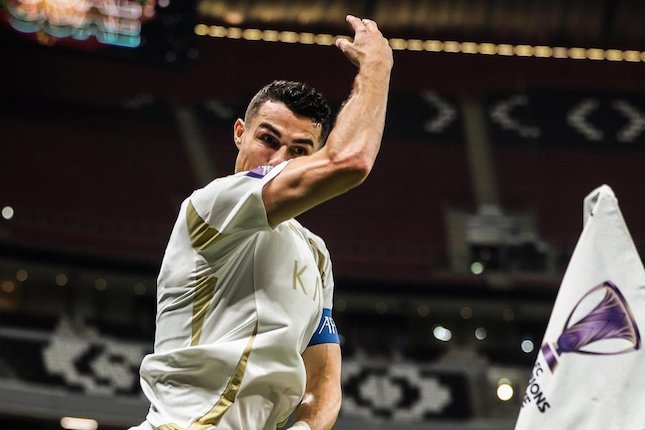 1. Pemain Pertama yang Cetak Gol Melawan 200 Tim Berbeda 1. Pemain Pertama yang Cetak Gol Melawan 200 Tim Berbeda