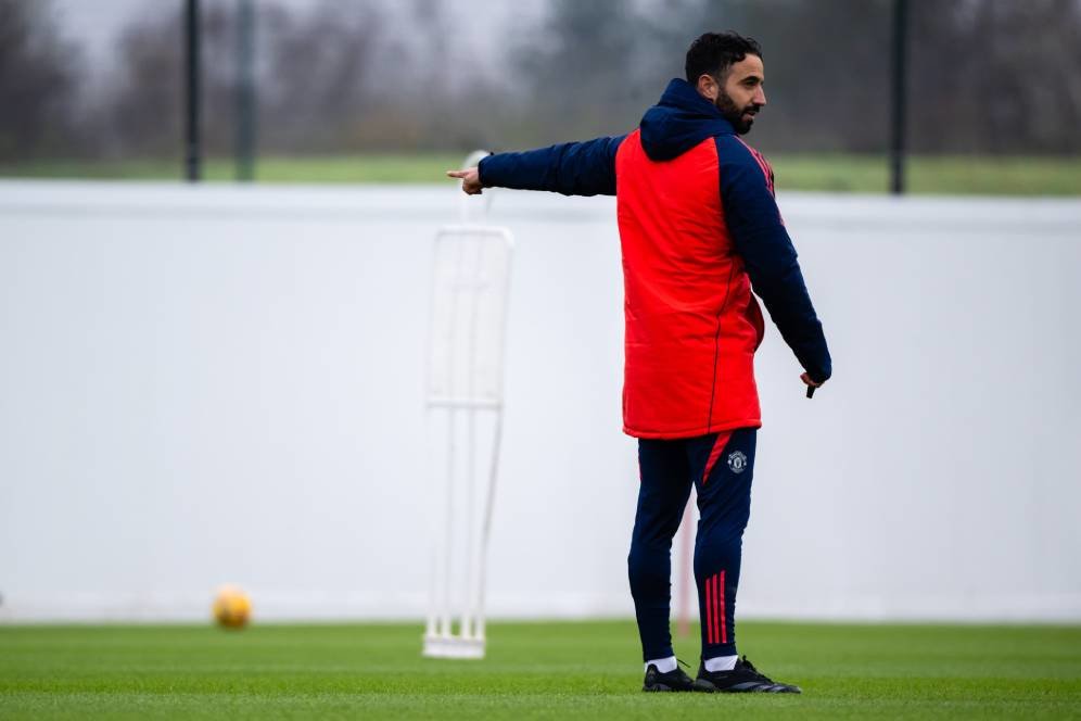 3 Pemain yang Cocok untuk Sistem Ruben Amorim di Manchester United 3 Pemain yang Cocok untuk Sistem Ruben Amorim di Manchester United