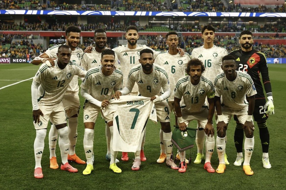 6 Pemain Arab Saudi yang Wajib Diwaspadai Indonesia: Ada Bek Tengil Yang Pernah Provokasi Ronaldo & Messi Dan Bek Roma 6 Pemain Arab Saudi yang Wajib Diwaspadai Indonesia: Ada Bek Tengil Yang Pernah Provokasi Ronaldo & Messi Dan Bek Roma