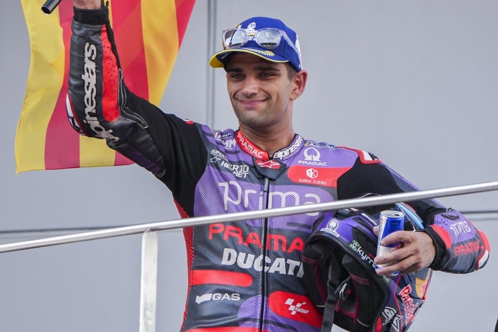 Casey Stoner Jagokan Jorge Martin Juarai MotoGP 2024, Sebut Pecco Bagnaia Lebih Sering Blunder Casey Stoner Jagokan Jorge Martin Juarai MotoGP 2024, Sebut Pecco Bagnaia Lebih Sering Blunder