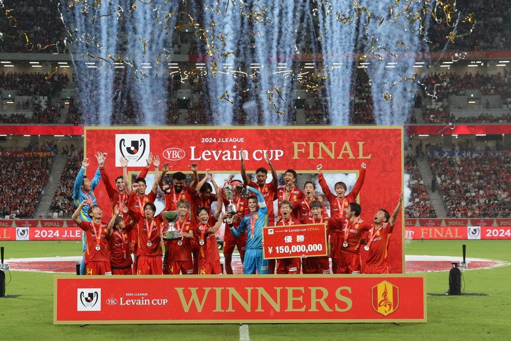 Perjalanan Bersejarah Nagoya Grampus Raih Gelar J.League YBC Levain Cup 2024 Perjalanan Bersejarah Nagoya Grampus Raih Gelar J.League YBC Levain Cup 2024