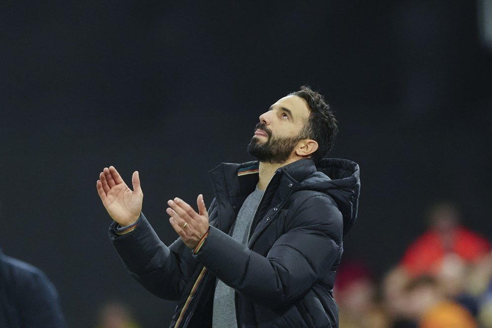 Dar Der Dor ala Ruben Amorim! 5 Pernyataan dan Kebijakan Brutal Sang Manajer di Manchester United Dar Der Dor ala Ruben Amorim! 5 Pernyataan dan Kebijakan Brutal Sang Manajer di Manchester United