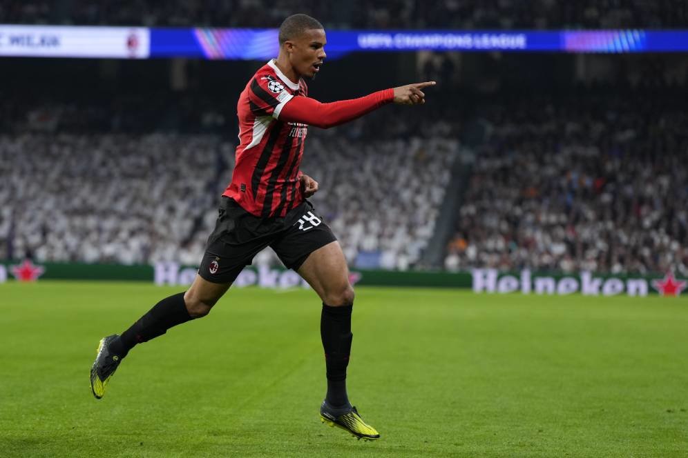 Milan Bisa Seimbangkan Keuangan dengan Jual Malick Thiaw Milan Bisa Seimbangkan Keuangan dengan Jual Malick Thiaw