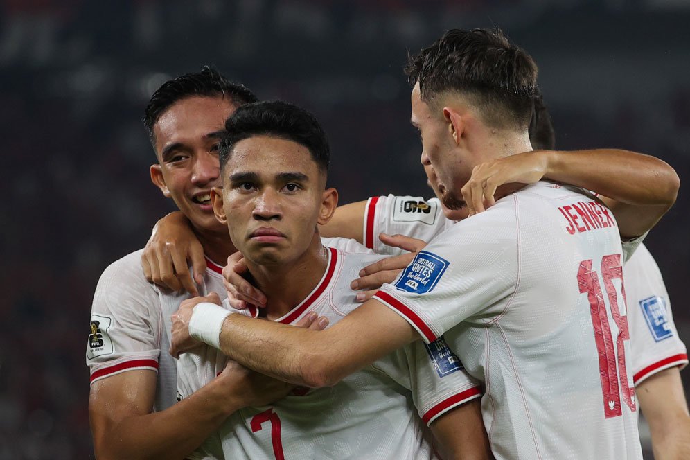 Permintaan Marselino Ferdinan kepada Suporter Timnas Indonesia: Simpan Energimu untuk Dukung di Laga Selanjutnya! Permintaan Marselino Ferdinan kepada Suporter Timnas Indonesia: Simpan Energimu untuk Dukung di Laga Selanjutnya!