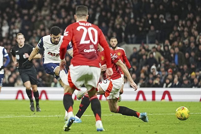 Tottenham dan Sepak Bola Menghibur Tottenham dan Sepak Bola Menghibur