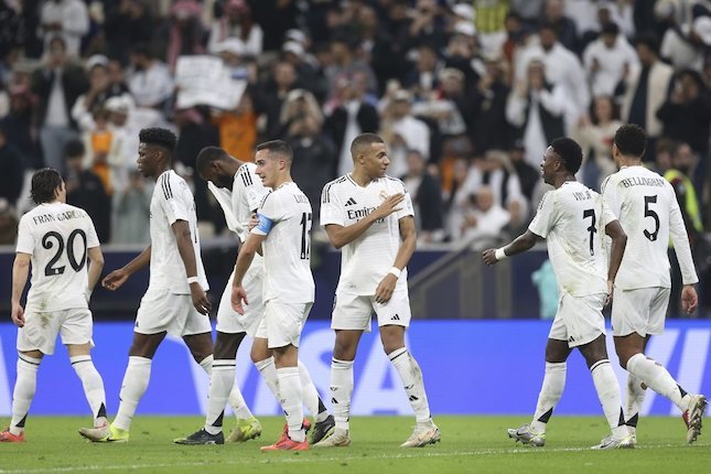 Real Madrid: Menguji Konsistensi di Tengah Tekanan Real Madrid: Menguji Konsistensi di Tengah Tekanan