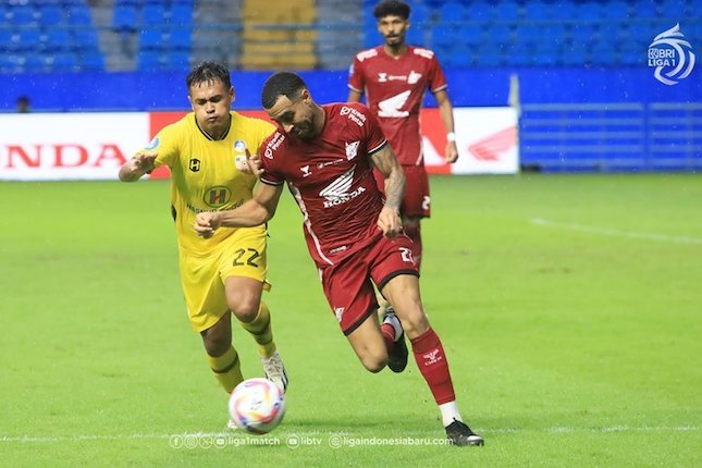 Victor Luiz (PSM Makassar)