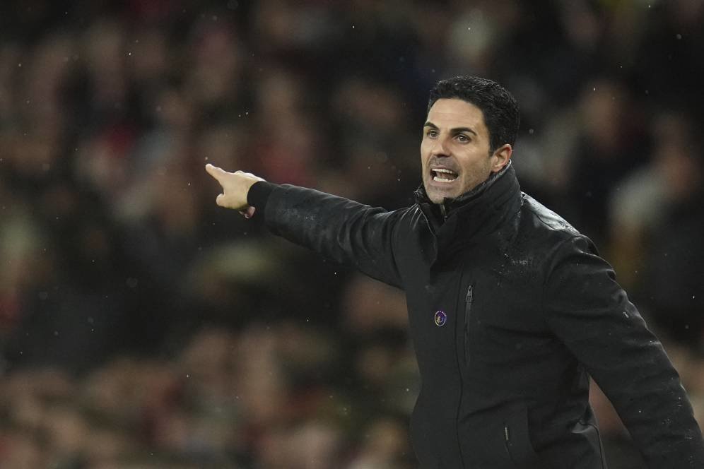4 Opsi Formasi Arsenal Menghadapi Krisis Striker hingga Akhir Musim: Mikel Merino Bisa Jadi Penyerang! 4 Opsi Formasi Arsenal Menghadapi Krisis Striker hingga Akhir Musim: Mikel Merino Bisa Jadi Penyerang!