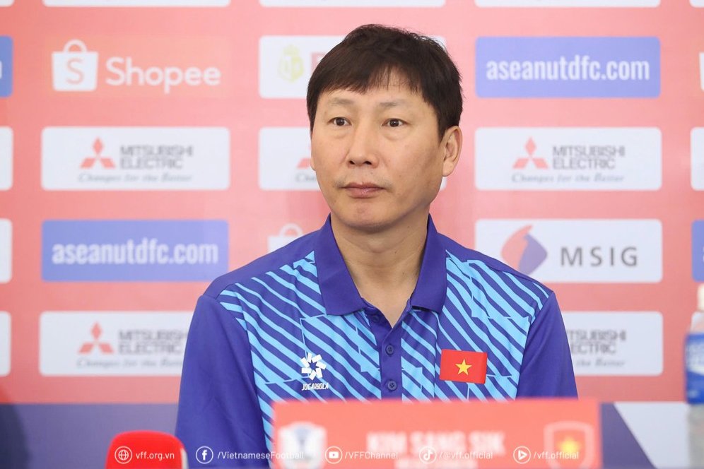 Semifinal Piala AFF 2024: Kim Sang-sik Bertekad untuk Kembalikan Kejayaan Timnas Vietnam Semifinal Piala AFF 2024: Kim Sang-sik Bertekad untuk Kembalikan Kejayaan Timnas Vietnam