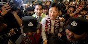 Sebelum Kembali ke Korea Selatan, Shin Tae-yong Temui Menpora dan Dapat Oleh-Oleh Batik Sebelum Kembali ke Korea Selatan, Shin Tae-yong Temui Menpora dan Dapat Oleh-Oleh Batik