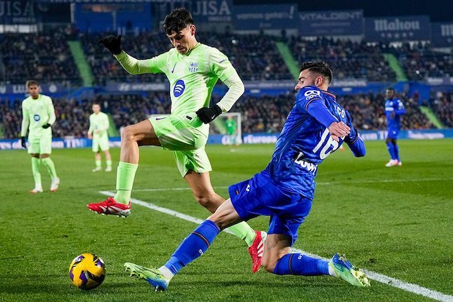 Pedri: Maestro di Tengah Lapangan Pedri: Maestro di Tengah Lapangan