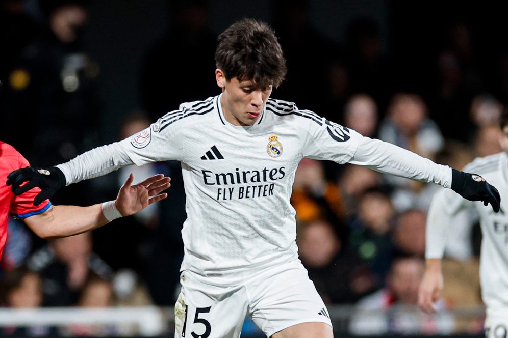 Jarang Main di Real Madrid, Arda Guler Masih Dipanggil ke Timnas Turki Jarang Main di Real Madrid, Arda Guler Masih Dipanggil ke Timnas Turki
