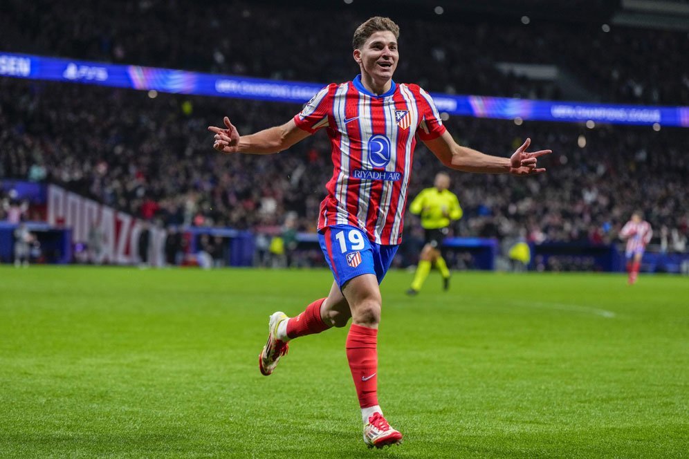 Barcelona Ngidam Angkut Julian Alvarez Dari Atletico Madrid, Siap Tumbalkan Torres Barcelona Ngidam Angkut Julian Alvarez Dari Atletico Madrid, Siap Tumbalkan Torres