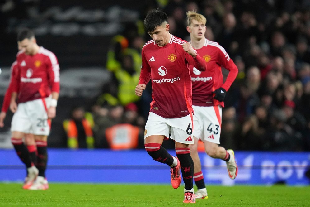 Lisandro Martinez Segera Comeback, Ini Perkiraan Tanggal Kembalinya ke Man United Lisandro Martinez Segera Comeback, Ini Perkiraan Tanggal Kembalinya ke Man United
