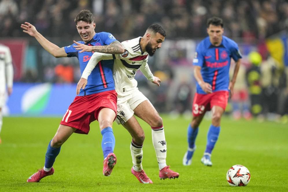 Man United Tampil Luar Biasa Lawan FCSB: Unggul Penguasaan Bola dan Serangan Man United Tampil Luar Biasa Lawan FCSB: Unggul Penguasaan Bola dan Serangan