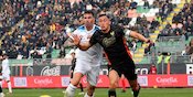 Dinding Pertahanan yang Retak: Musim Berat Jay Idzes dan Venezia di Serie A Dinding Pertahanan yang Retak: Musim Berat Jay Idzes dan Venezia di Serie A