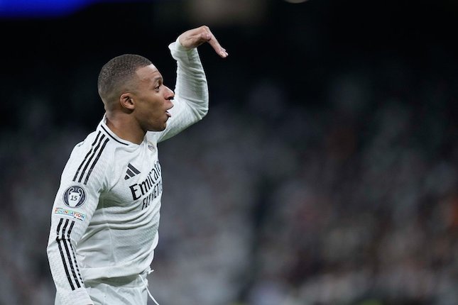 Kylian Mbappe Panaskan Persaingan Kylian Mbappe Panaskan Persaingan