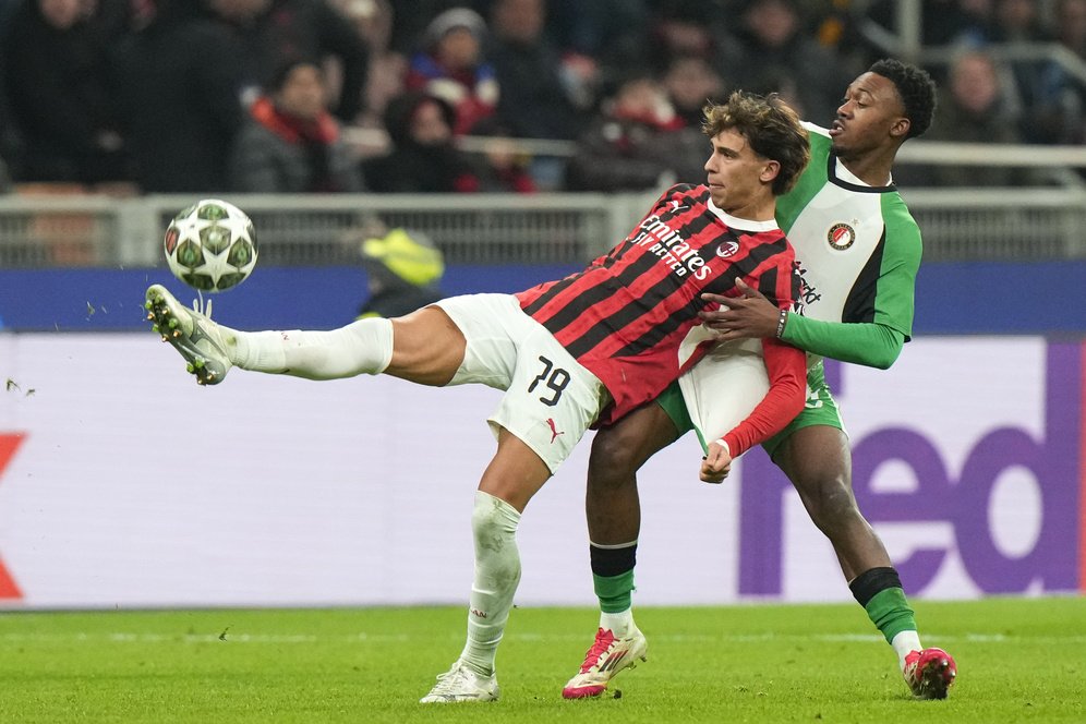 17 Kali Hilang Bola vs Feyenoord, Chelsea Pasti Mikir-mikir Pulangkan Joao Felix