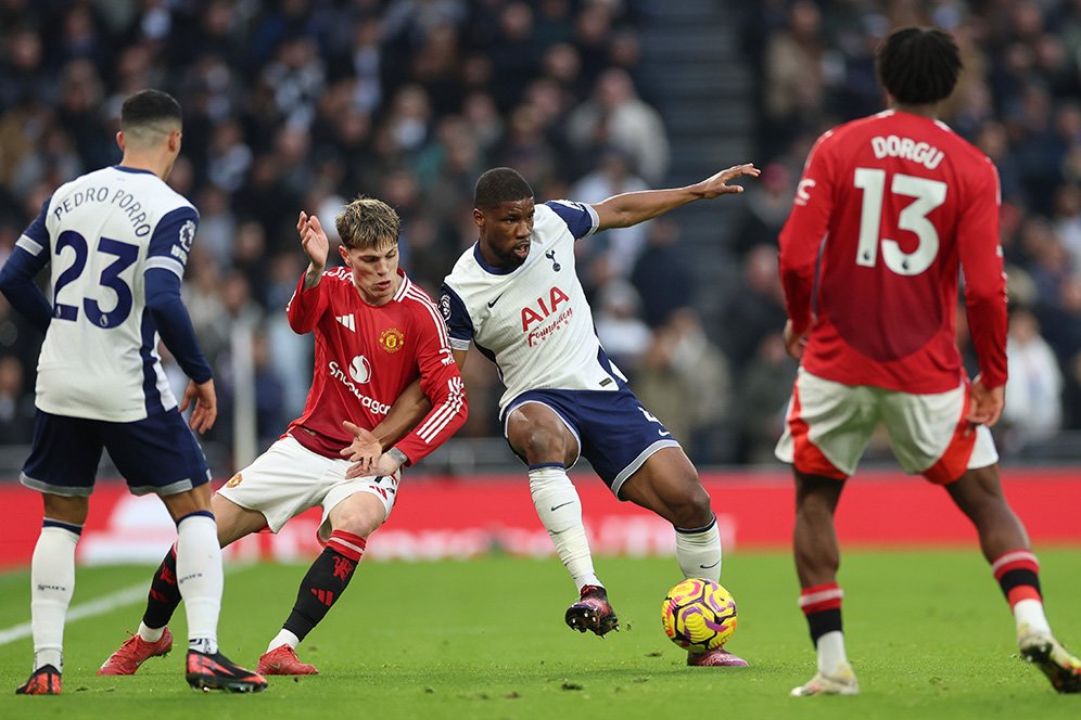 Man United Kalah dari Tottenham, Netizen: Udah Gak Ngerti Lagi Sama Ini Tim, Kayak Laga Amal